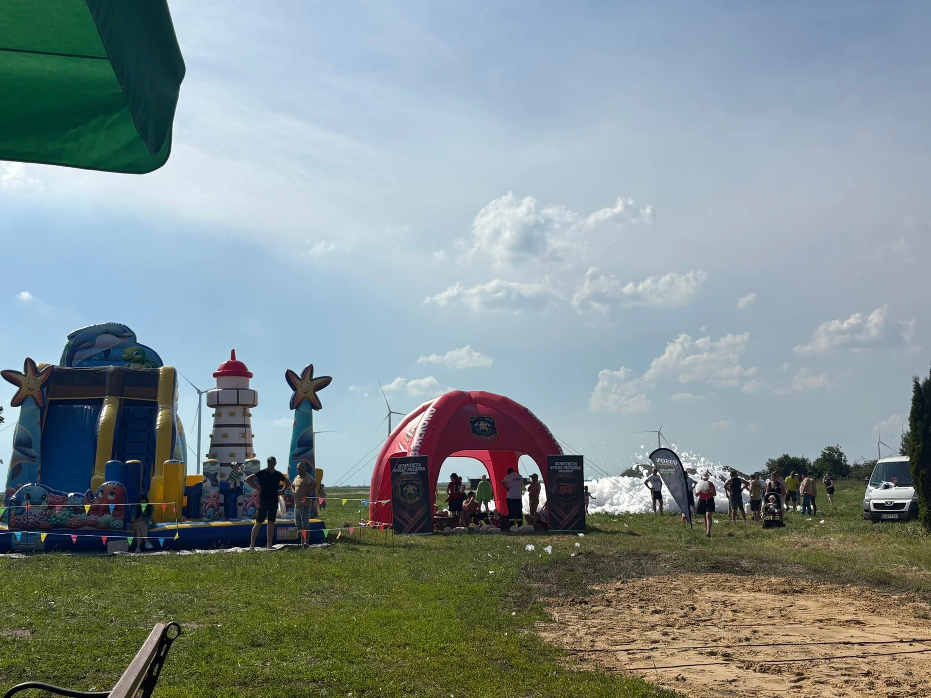 Dzień Dziecka w Roszkowie – świętowanie z wodą i uśmiechem — zdjęcie 8