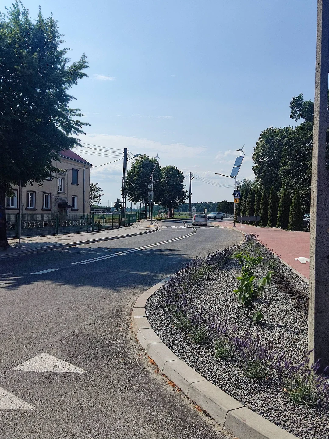 Otwarto przebudowaną drogę z ścieżką rowerową Miejska Górka – Annopol — zdjęcie 17