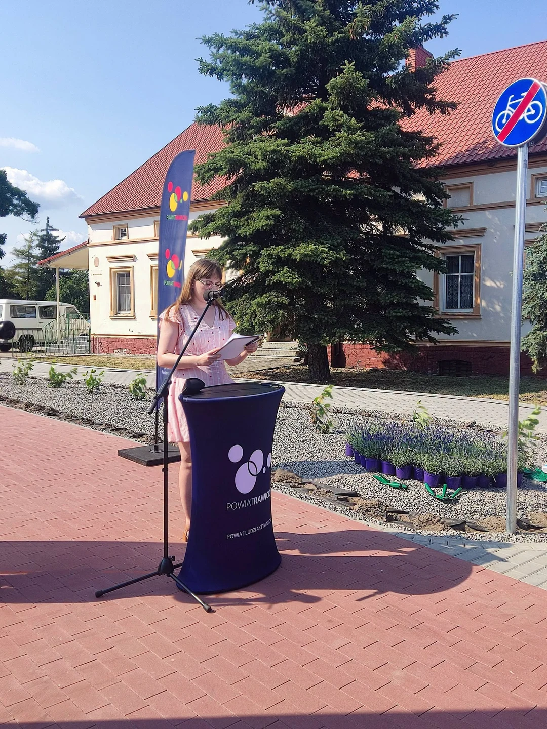 Otwarto przebudowaną drogę z ścieżką rowerową Miejska Górka – Annopol — zdjęcie 21