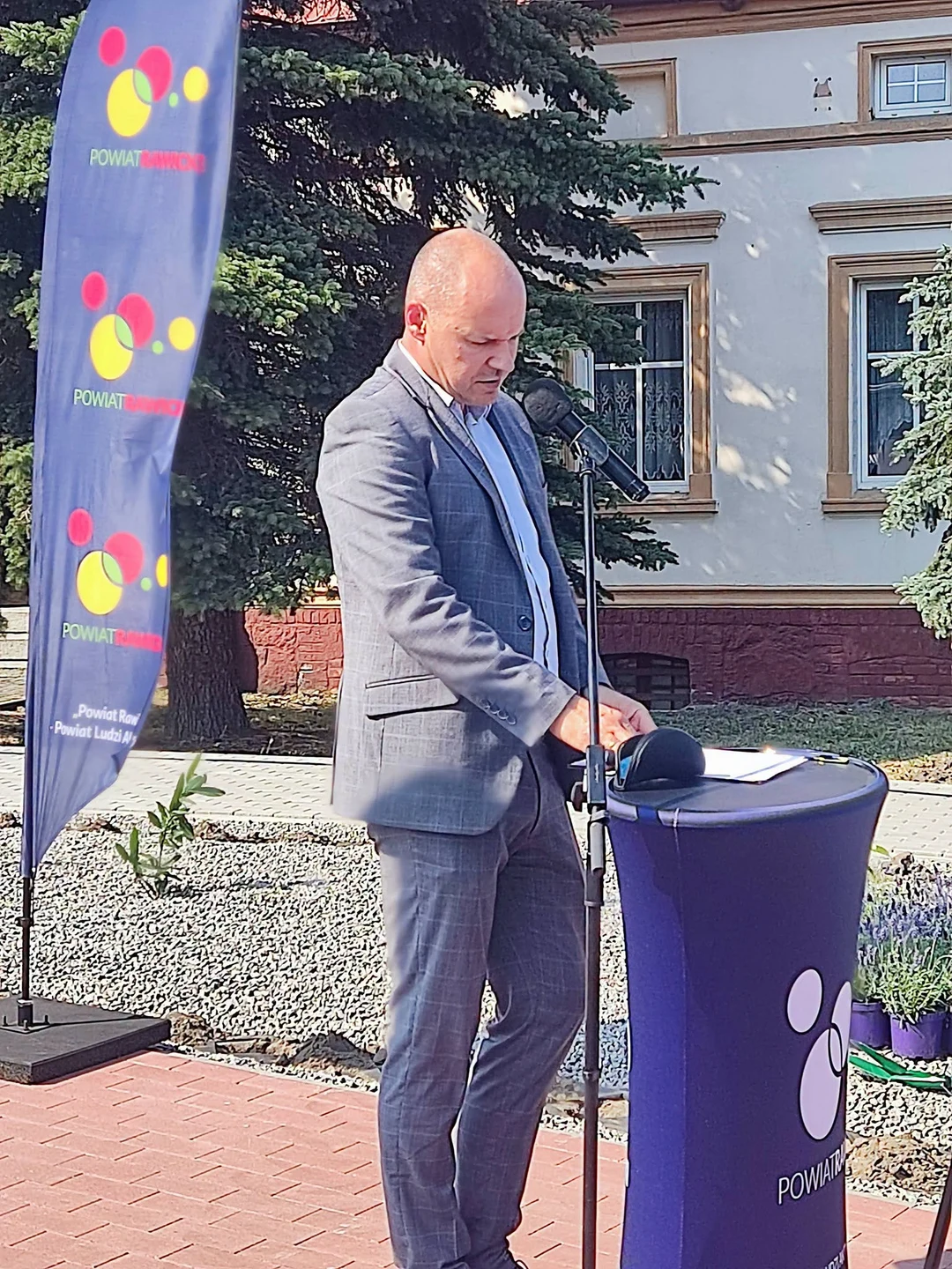 Otwarto przebudowaną drogę z ścieżką rowerową Miejska Górka – Annopol — zdjęcie 23