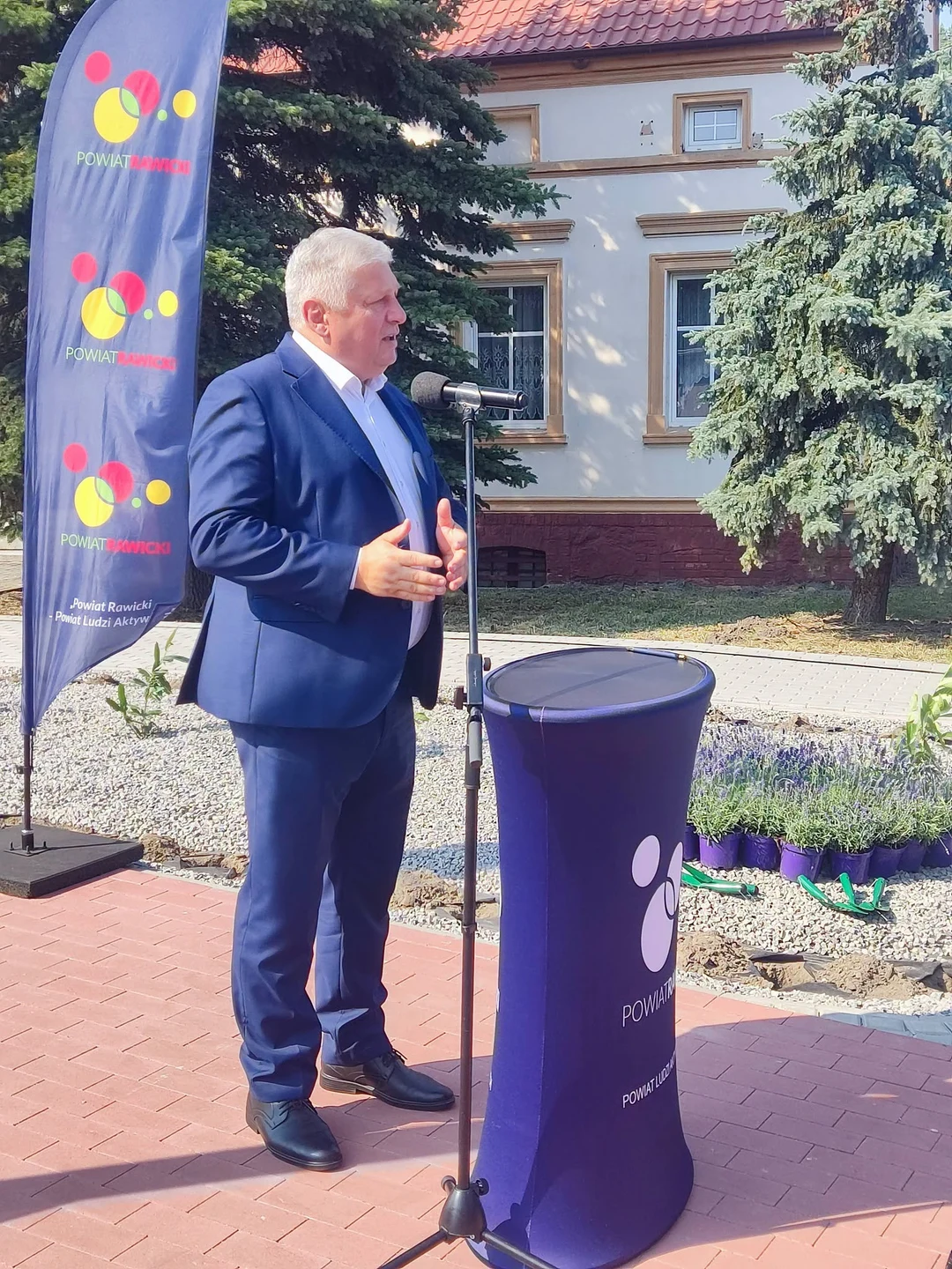 Otwarto przebudowaną drogę z ścieżką rowerową Miejska Górka – Annopol — zdjęcie 25