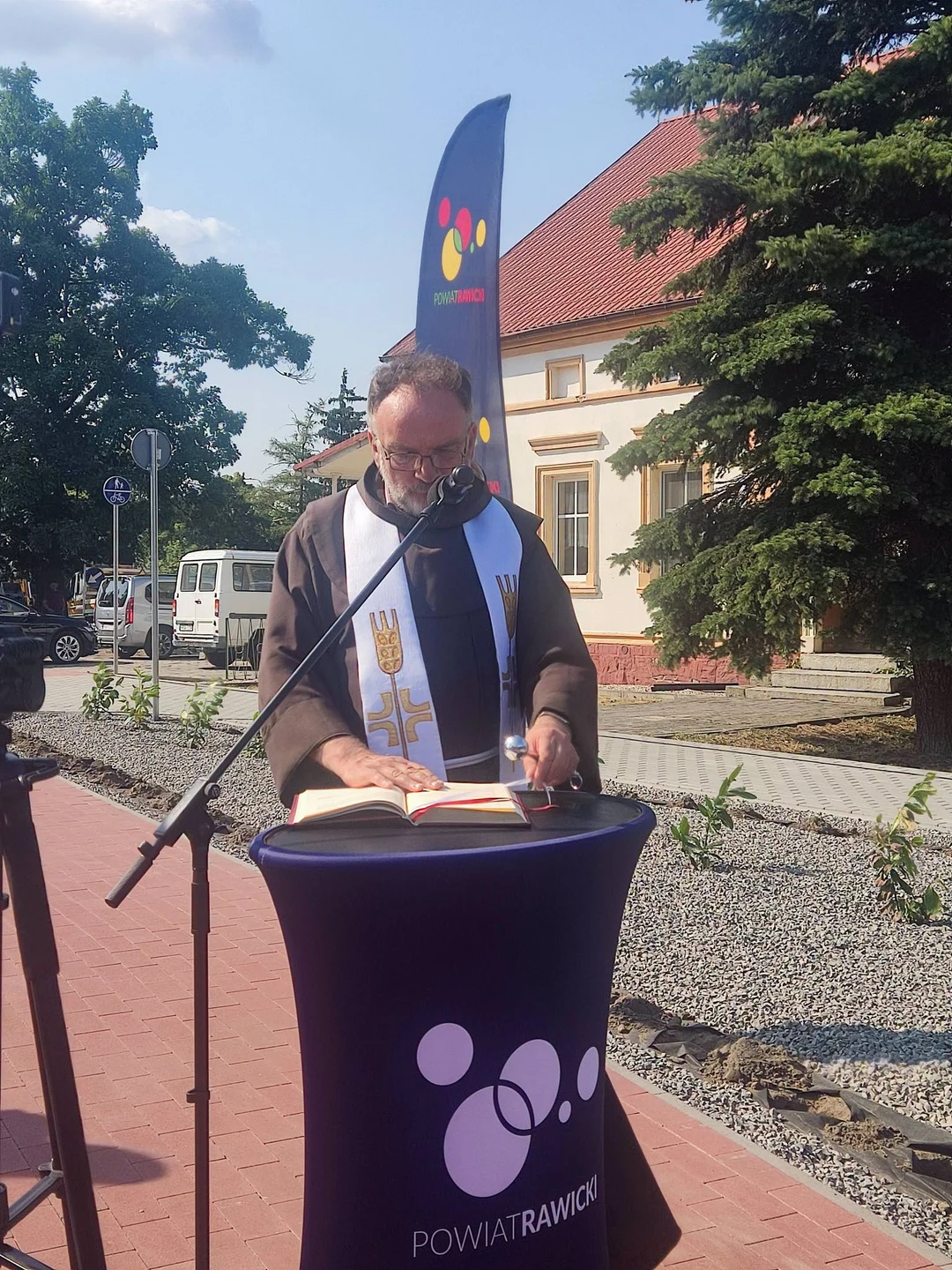 Otwarto przebudowaną drogę z ścieżką rowerową Miejska Górka – Annopol — zdjęcie 34