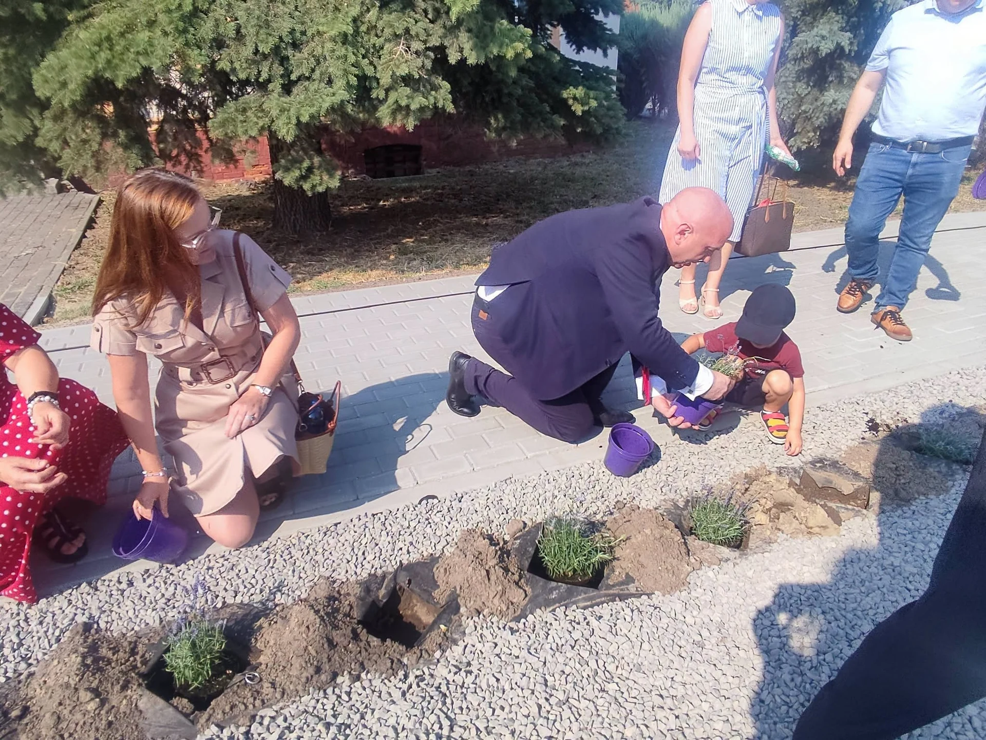 Otwarto przebudowaną drogę z ścieżką rowerową Miejska Górka – Annopol — zdjęcie 46