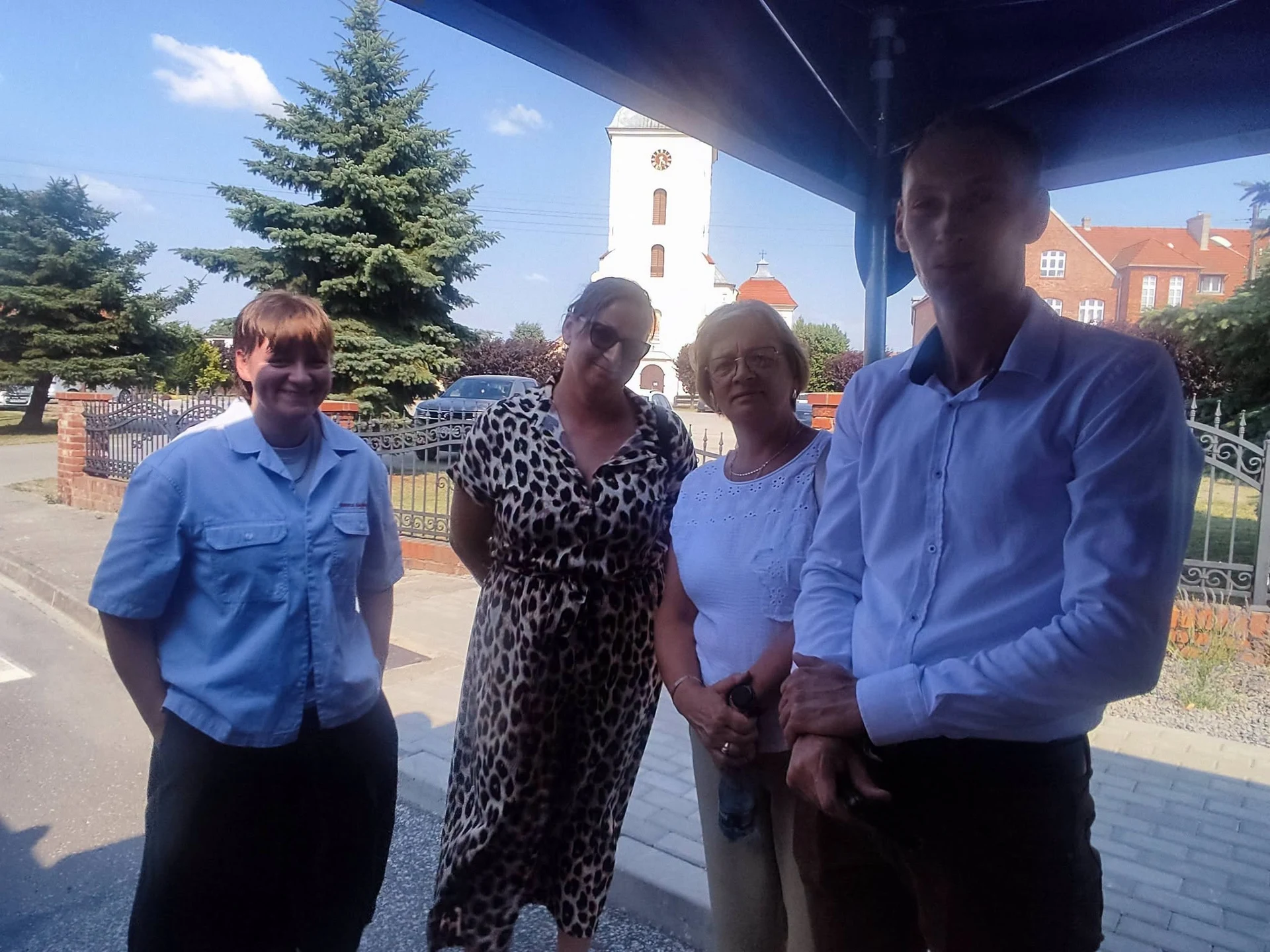Otwarto przebudowaną drogę z ścieżką rowerową Miejska Górka – Annopol — zdjęcie 49