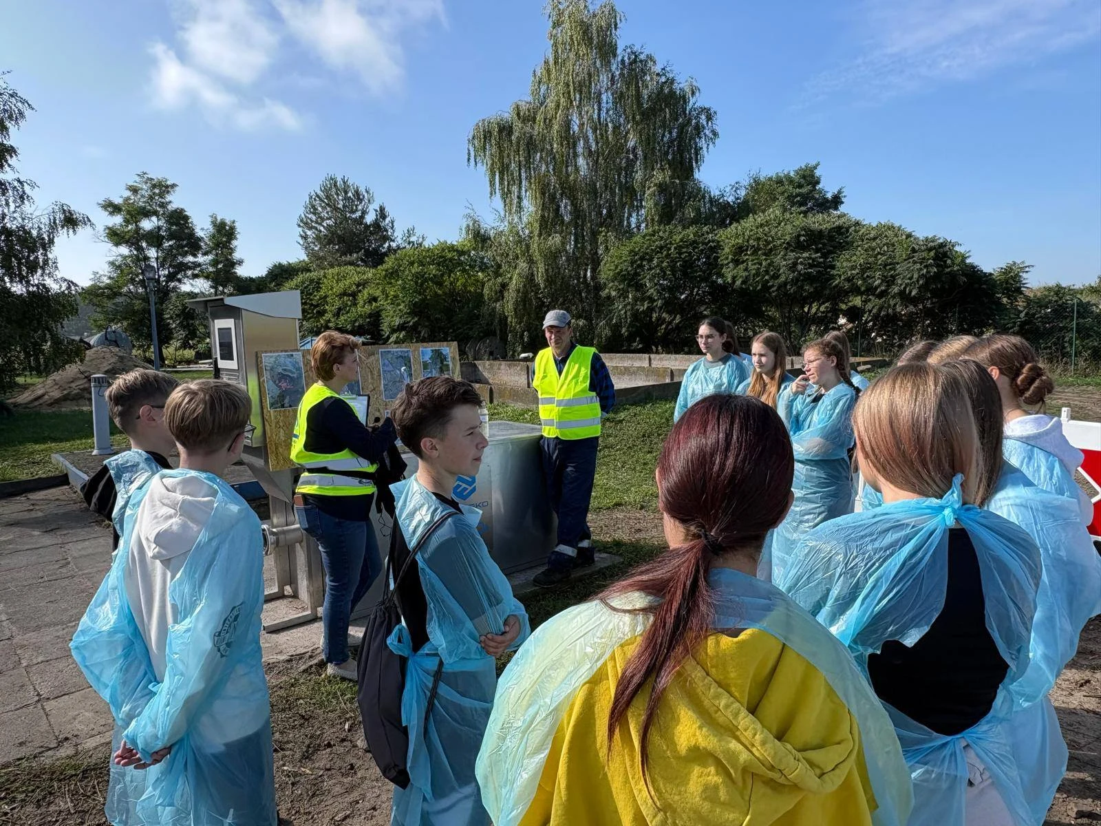 Tydzień Świadomości Ekologicznej: uczniowie odwiedzili oczyszczalnię ścieków — zdjęcie 17