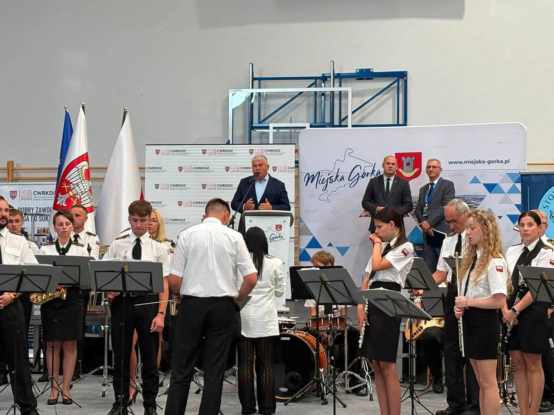 Noc Zawodowców w Miejskiej Górce – policja przyciągnęła tłumy — zdjęcie 18