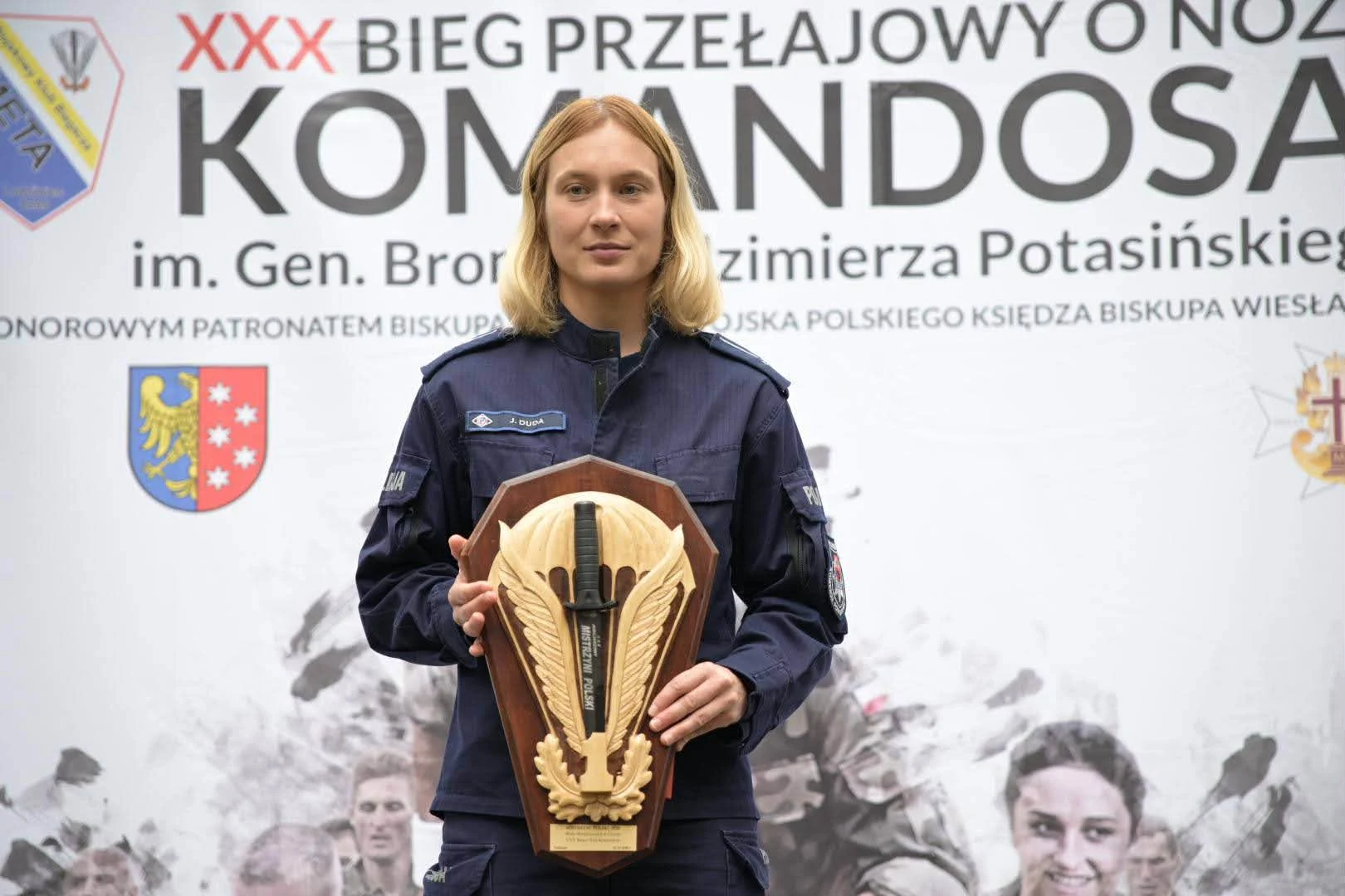 Policjantka z Rawicza najszybszą kobietą w Biegu „O Nóż Komandosa"