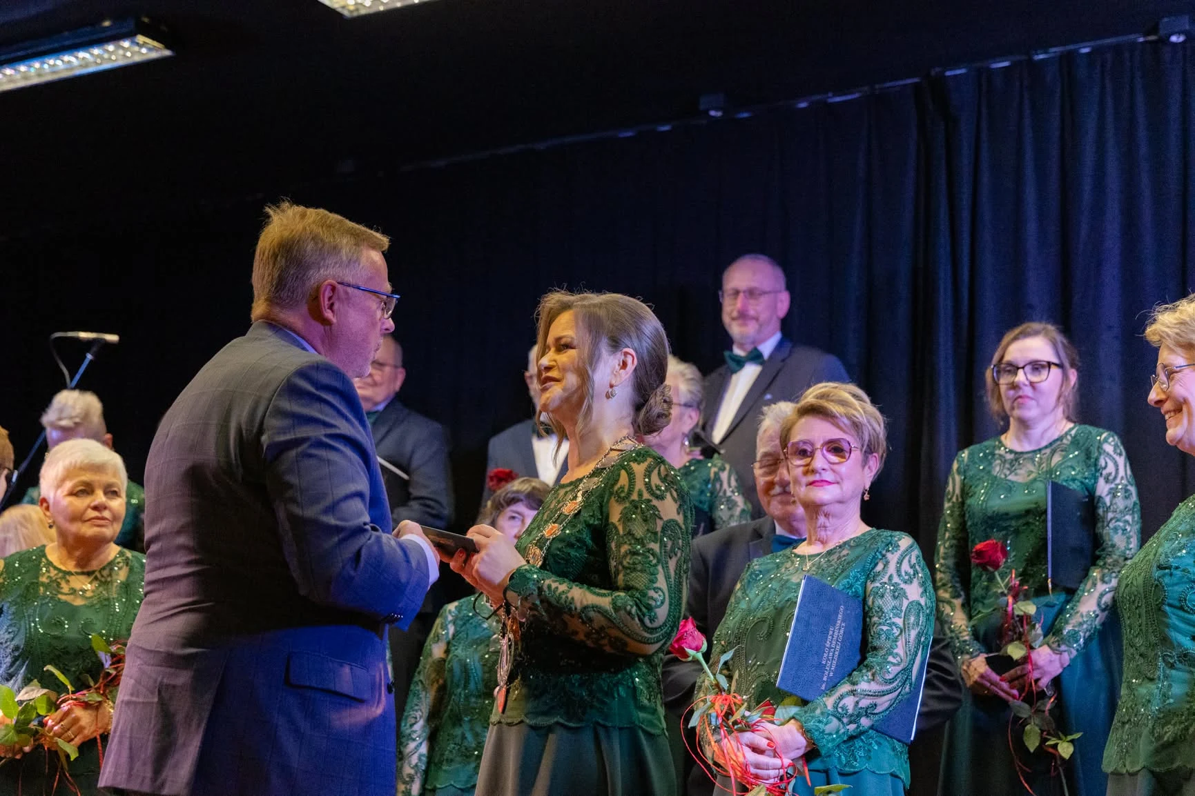 Fotorelacja z jubileuszu 15-lecia Koła Śpiewu im. Bolesława Dembińskiego — zdjęcie 12