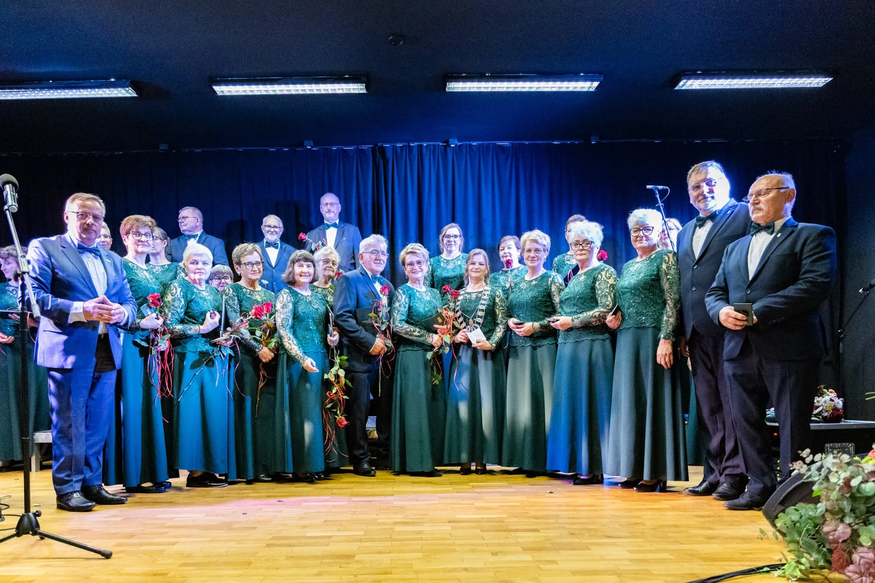 Fotorelacja z jubileuszu 15-lecia Koła Śpiewu im. Bolesława Dembińskiego — zdjęcie 13