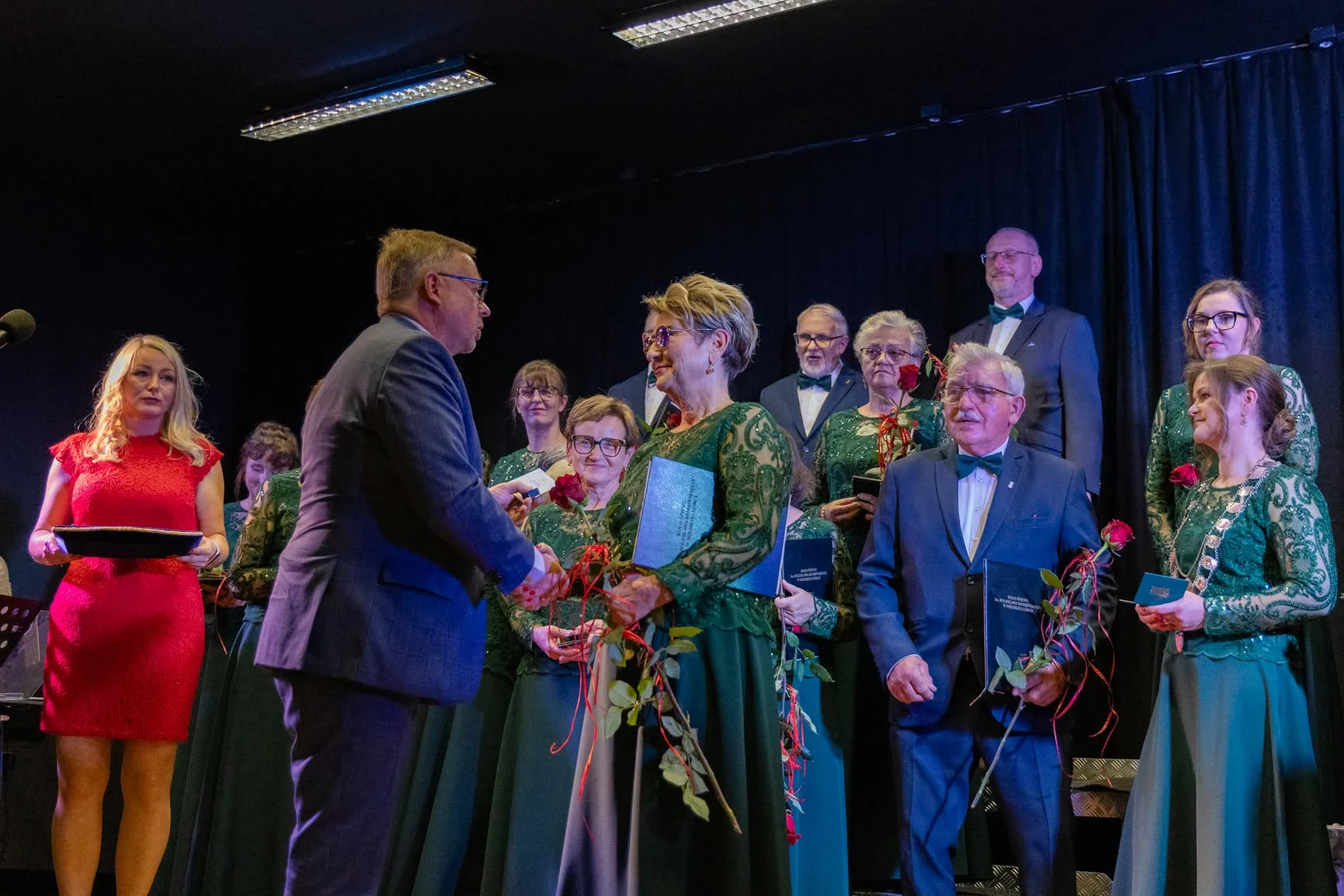 Fotorelacja z jubileuszu 15-lecia Koła Śpiewu im. Bolesława Dembińskiego — zdjęcie 21
