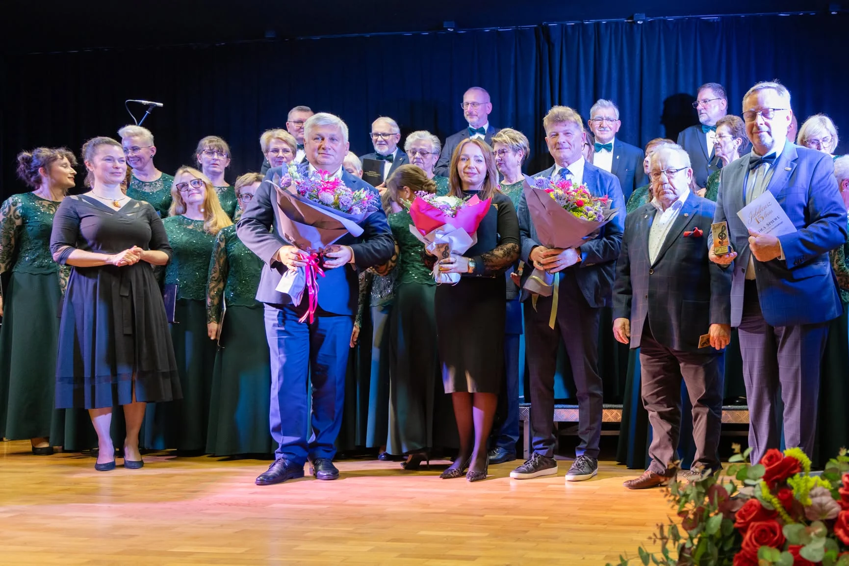 Fotorelacja z jubileuszu 15-lecia Koła Śpiewu im. Bolesława Dembińskiego — zdjęcie 23