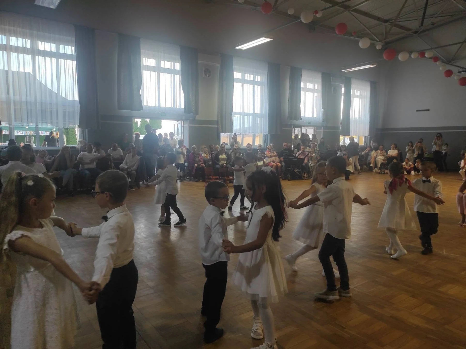 Zdjęcie 16