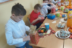 Klasowe-wigilie-w-Zespole-Szkol-w-Dloni-0012