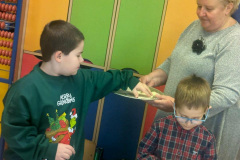 Klasowe-wigilie-w-Zespole-Szkol-w-Dloni-0013