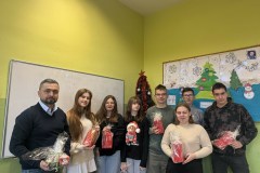 Klasowe-wigilie-w-Zespole-Szkol-w-Dloni-0015