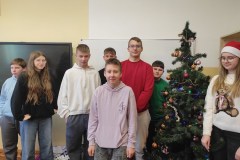 Klasowe-wigilie-w-Zespole-Szkol-w-Dloni-0033