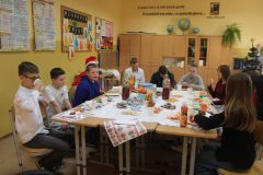 Klasowe-wigilie-w-Zespole-Szkol-w-Dloni-0047