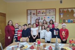 Klasowe-wigilie-w-Zespole-Szkol-w-Dloni-0049