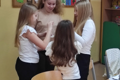 Klasowe-wigilie-w-Zespole-Szkol-w-Dloni-0050