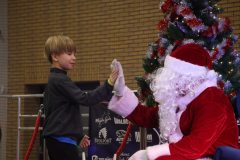 Magiczne-Spotkanie-Mikolajkowe-w-klubie-Sparta-Miejska-Gorka-0008