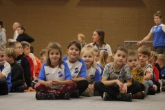 Magiczne-Spotkanie-Mikolajkowe-w-klubie-Sparta-Miejska-Gorka-0019