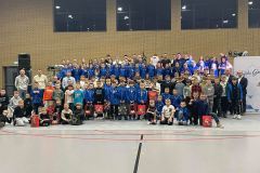 Magiczne-Spotkanie-Mikolajkowe-w-klubie-Sparta-Miejska-Gorka-0024