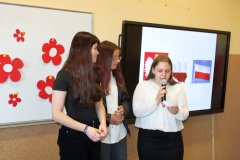 Majowe-swieta-i-sportowa-aktywnosc-uczniow-Zespolu-Szkol-w-Dloni-059