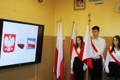 Majowe-swieta-i-sportowa-aktywnosc-uczniow-Zespolu-Szkol-w-Dloni-063