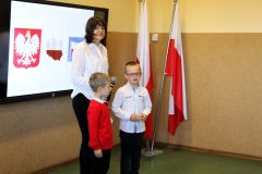 Majowe-swieta-i-sportowa-aktywnosc-uczniow-Zespolu-Szkol-w-Dloni-065