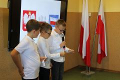 Majowe-swieta-i-sportowa-aktywnosc-uczniow-Zespolu-Szkol-w-Dloni-073