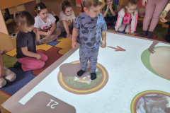 Nowa-przestrzen-do-zabawy-i-nauki-w-przedszkolu-w-Dloni-00004