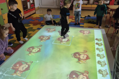 Nowa-przestrzen-do-zabawy-i-nauki-w-przedszkolu-w-Dloni-00015