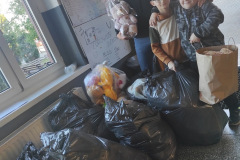 „Pomoz-sie-przytulic-–-wielkie-serca-w-Zespole-Szkol-w-Dloni-012