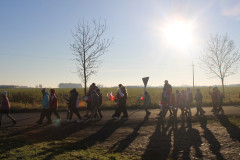 Spolecznosc-Zespolu-Szkol-w-Dloni-uczcila-107.-rocznice-odzyskania-niepodleglosci-062