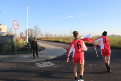 Spolecznosc-Zespolu-Szkol-w-Dloni-uczcila-107.-rocznice-odzyskania-niepodleglosci-074