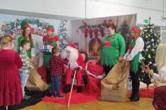 mikolaj-przedszkole-dlon-0100