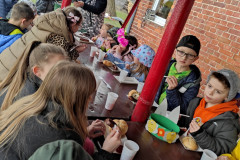 Wiosna-zawitala-do-Zespolu-Szkol-w-Dloni.-00055