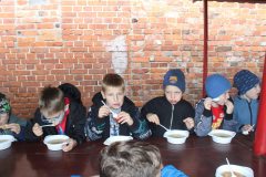 zespol-szkol-w-dloni-pusta-klasa-zdrowe-odzywianie-program-dla-szkol-rada-rodzicow-edukacja-szkola-podstawowa-dlonie-jesien-w-szkole-zdrowe-nawyki-zywieniowe-powiat-rawickie-017