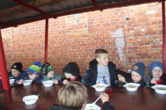 zespol-szkol-w-dloni-pusta-klasa-zdrowe-odzywianie-program-dla-szkol-rada-rodzicow-edukacja-szkola-podstawowa-dlonie-jesien-w-szkole-zdrowe-nawyki-zywieniowe-powiat-rawickie-023