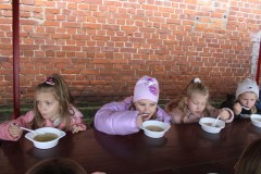 zespol-szkol-w-dloni-pusta-klasa-zdrowe-odzywianie-program-dla-szkol-rada-rodzicow-edukacja-szkola-podstawowa-dlonie-jesien-w-szkole-zdrowe-nawyki-zywieniowe-powiat-rawickie-026