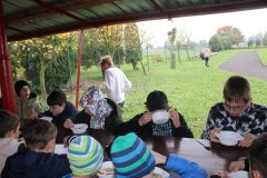 zespol-szkol-w-dloni-pusta-klasa-zdrowe-odzywianie-program-dla-szkol-rada-rodzicow-edukacja-szkola-podstawowa-dlonie-jesien-w-szkole-zdrowe-nawyki-zywieniowe-powiat-rawickie-030