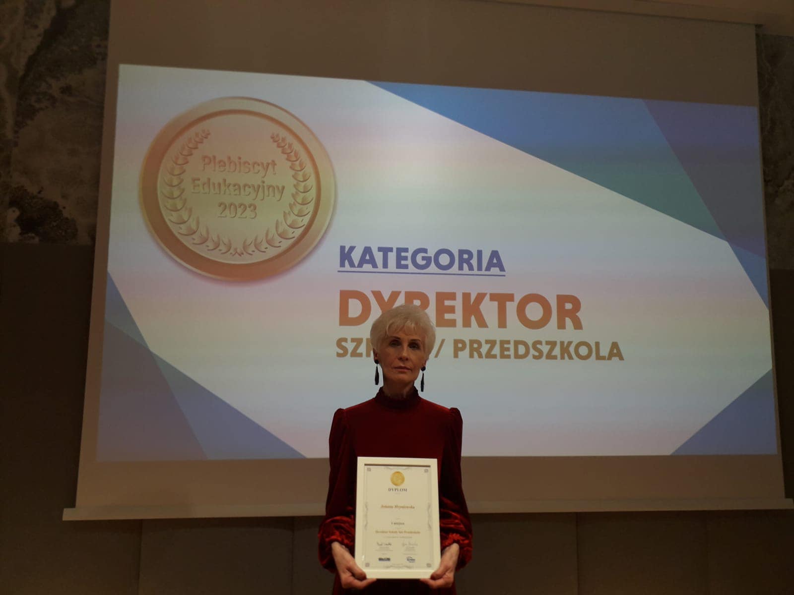 Wielki sukces i wyróżnienie Dyrektora Zespołu Szkół im. St. Mikołajczyka w Miejskiej Górce