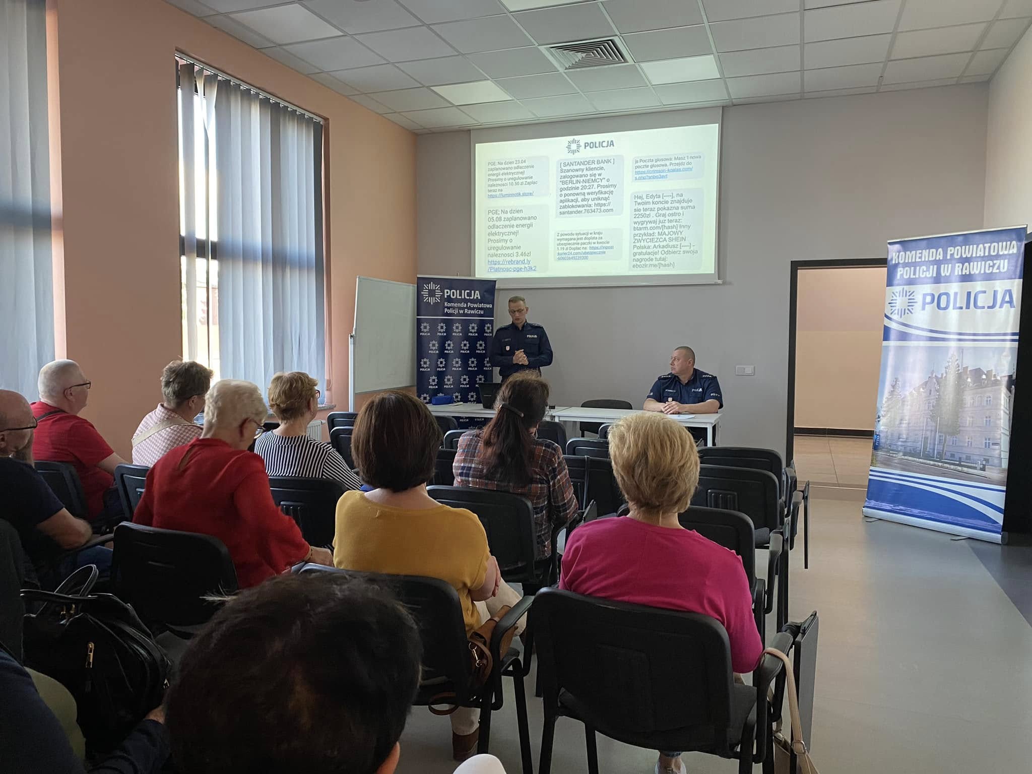 Debata Społeczna w Miejskiej Górce – Seniorzy rozmawiali o bezpieczeństwie